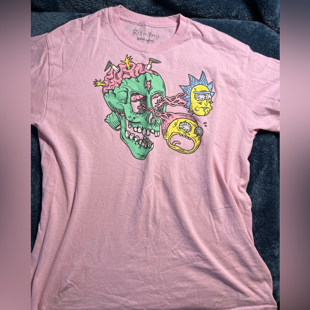 Men’s pink Rick and Morty t-shirt